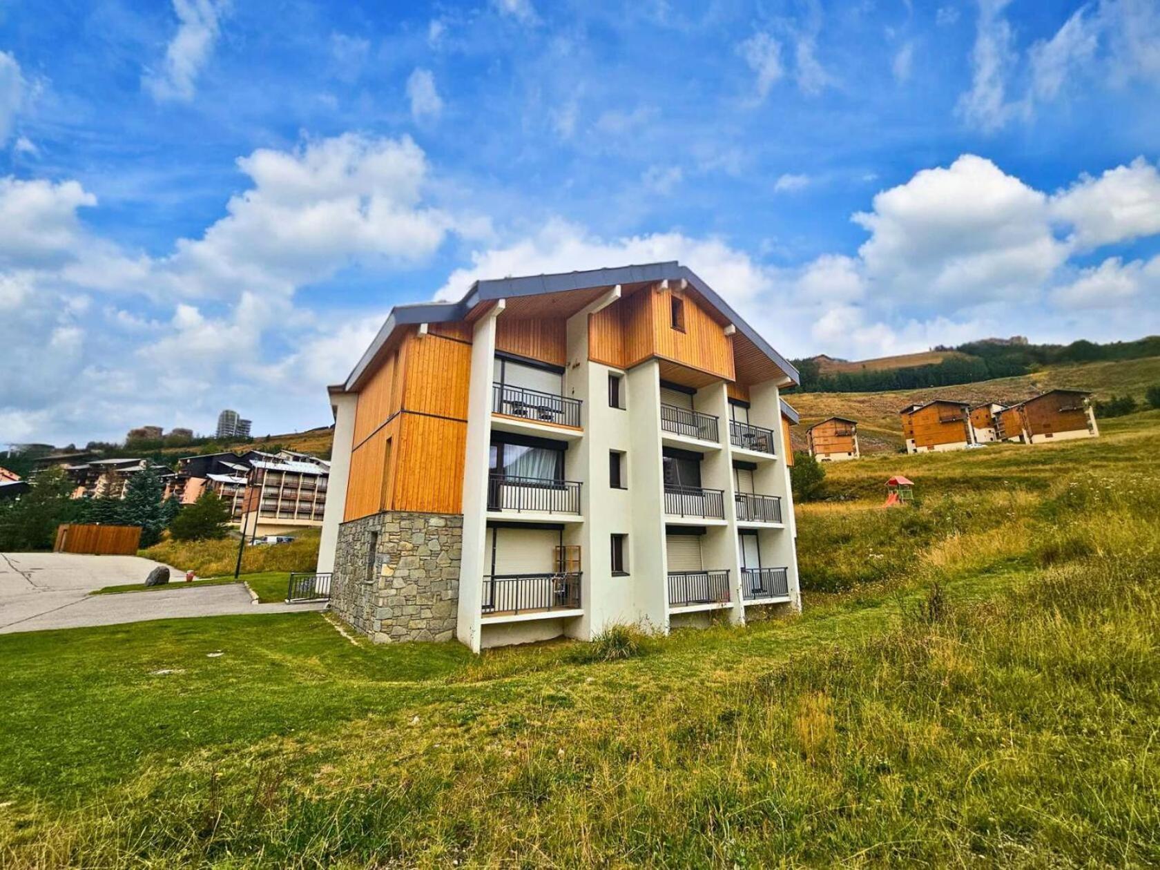 Residence Campanules - Ski Aux Pieds, Appartement Tout En Bois Au Coeur Des Menuires Mae-9071 Сен-Мартен-де-Бельвиль Экстерьер фото